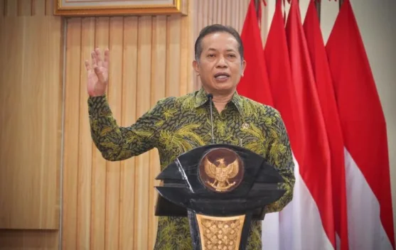Menteri Koperasi Ferry Juliantono saat menyampaikan sambutan dalam acara pelatihan koperasi syariah dan bazar di Jakarta.
